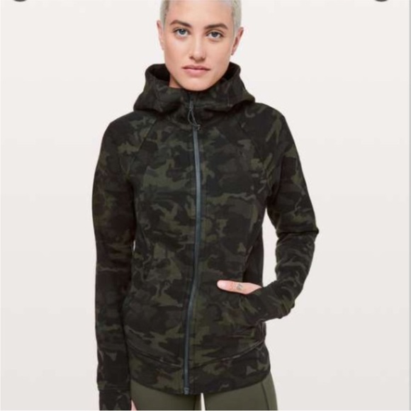 Camo Lululemon Scuba - Picture 3 of 8